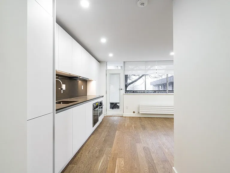 457 Marlee Ave — Photo 1