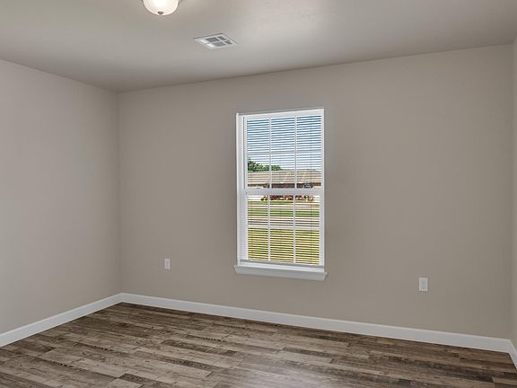 5th image of 8523 Cedar Oaks Cir Unit B-2