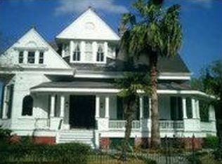 1325 General Pershing St, New Orleans, LA 70115