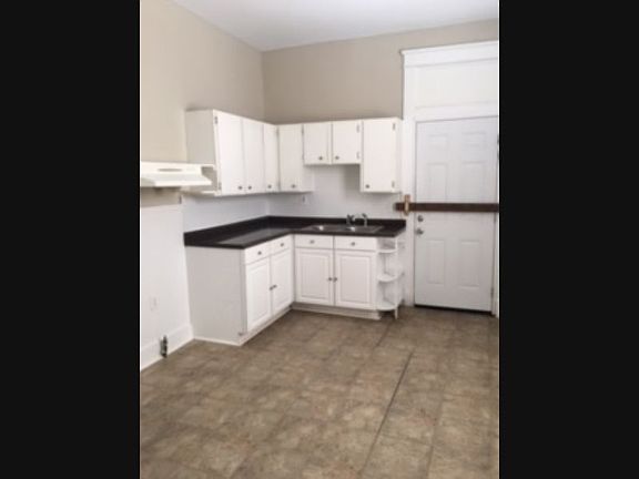 5th image of 2418 Dumaine St