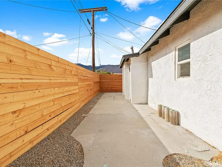 4351 E Calle De Carlos — Photo 5