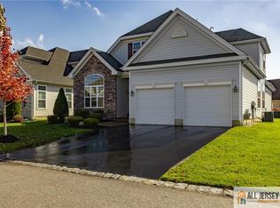 151 Cobblestone Blvd, Monroe Township, NJ 08831