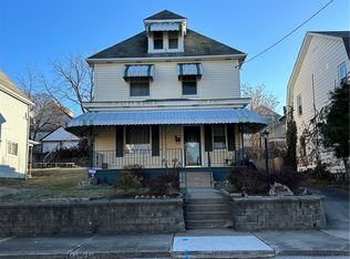 1212 Woodmont Ave, New Kensington, PA