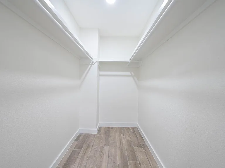 5532 Beverly Hill St #1 — Photo 8