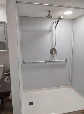 2nd image of 21 Skyview Ln #1