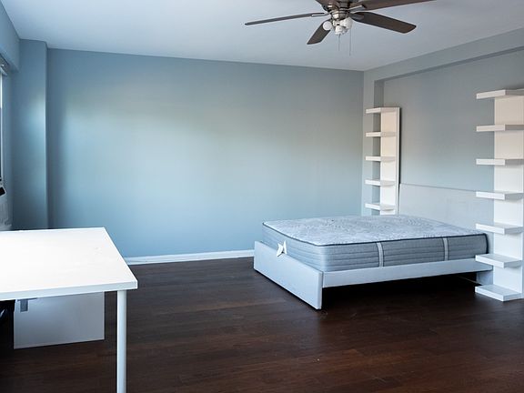 5th image of 4880 N Marine Dr APT 304