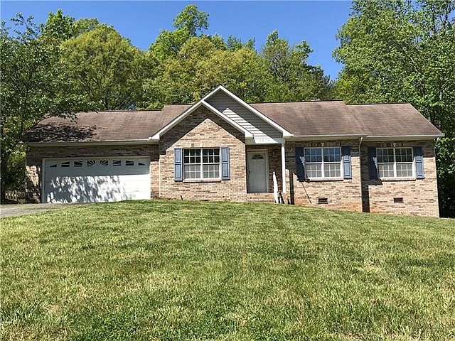 1st image of 3013 38th Avenue Ln NE