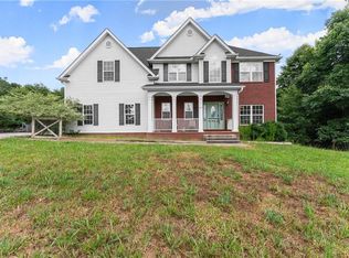 930 Heads Ferry Rd, Cornelia, GA 30531