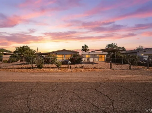 5426 Yavapai Dr, Topock, AZ 86436