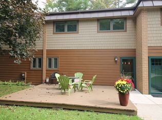 E1286 County Road Q APT 3, Waupaca, WI 54981