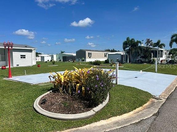 3rd image of 267 DOLPHIN PKWY LOT 267