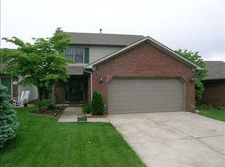 2149 Fort Harrods Dr, Lexington, KY