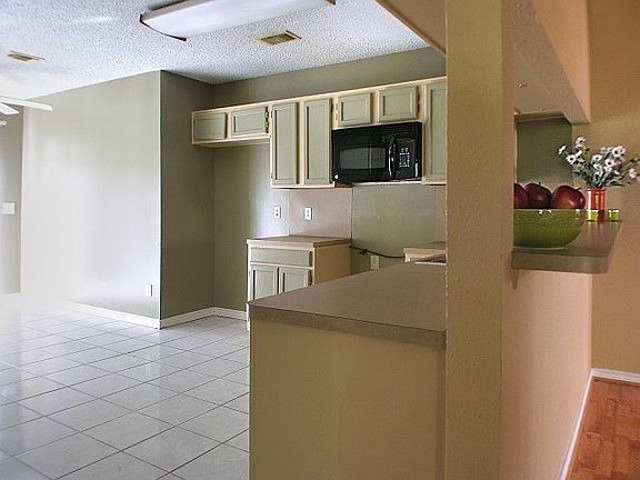 New kitchen cabinets and laminate tops