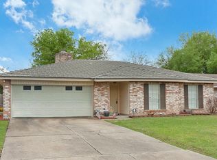 16719 Tibet Rd, Friendswood, TX 77546