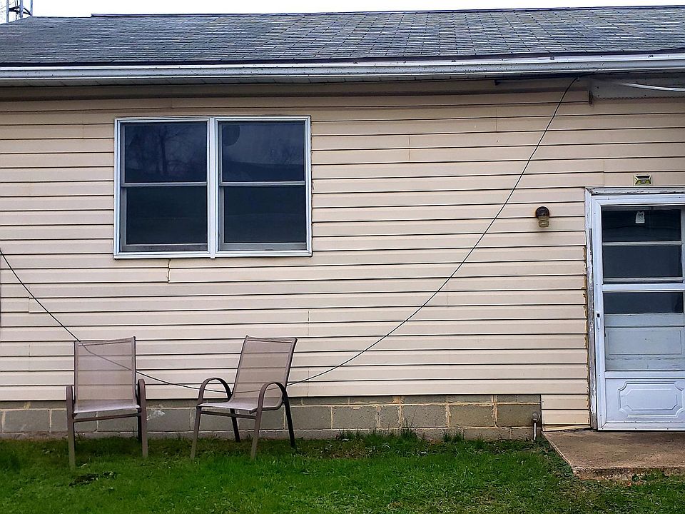 1st image of 552 Lincoln St #2
