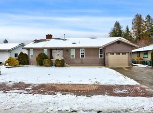 229 Aspen Dr, Chase, BC V0E 1M0