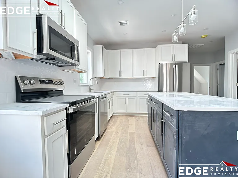 51 Fairbanks St #3 — Photo 5