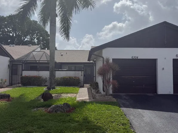 6304 Wedgewood Terrace #B8, Tamarac, FL 33321