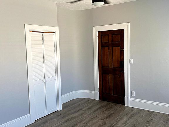 2nd image of 615 N Steele St APT 4