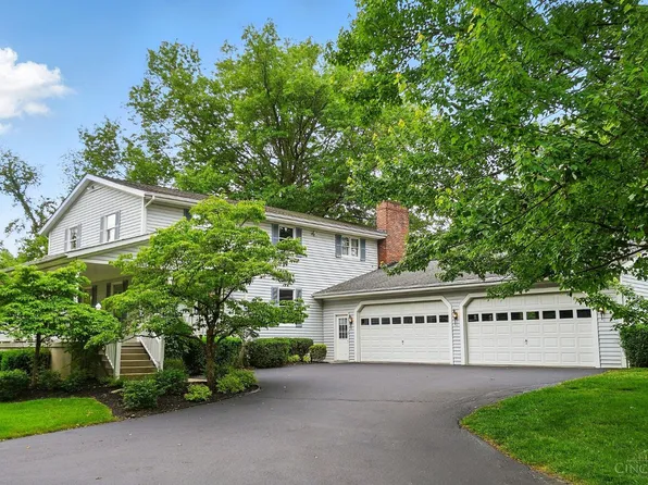 5697 Scarborough Dr, Cincinnati, OH 45238