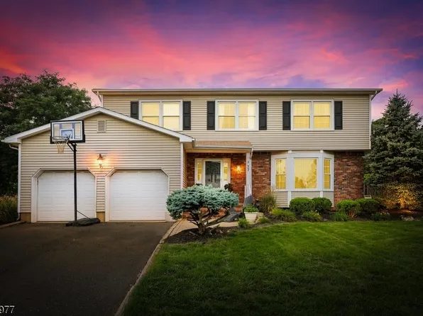 77 Rohill Rd, Hillsborough Twp., NJ 08844