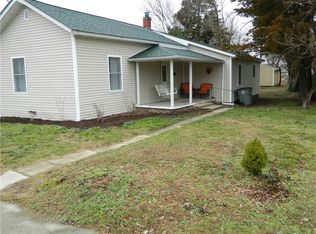 718 W Jackson St, Seymour, IN 47274