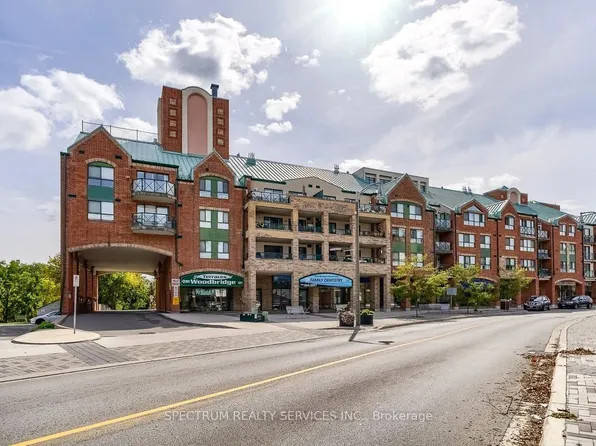121 Woodbridge Ave #506, Vaughan, ON L4L 9E3