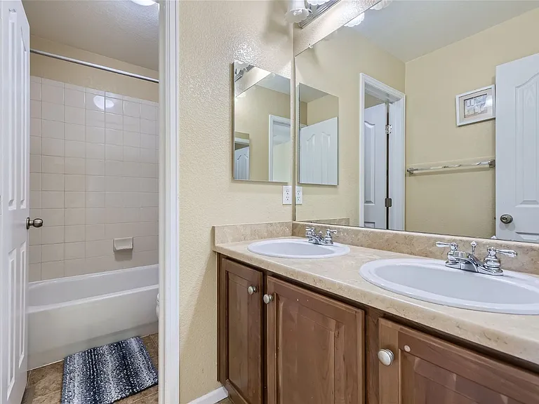 10679 Cedarcrest Cir — Photo 22
