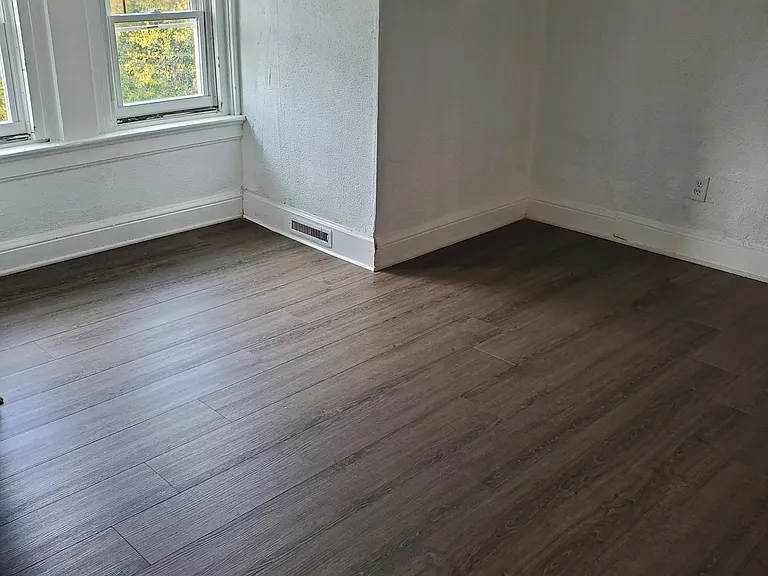243 Watson Blvd #2 — Photo 26