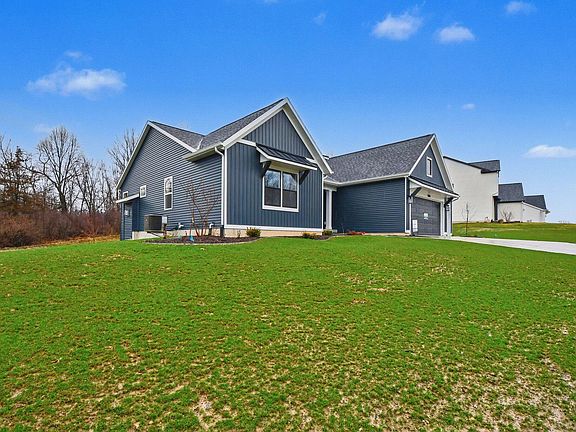 2nd image of 5883 Valley Point Dr