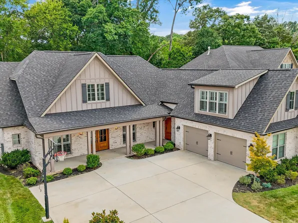 1452 Turning Leaf Ln, Knoxville, TN 37922