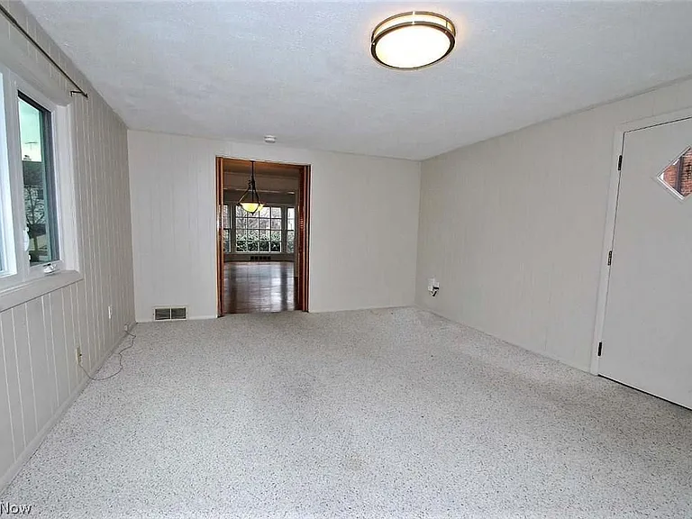 3578 Latimore Rd — Photo 9