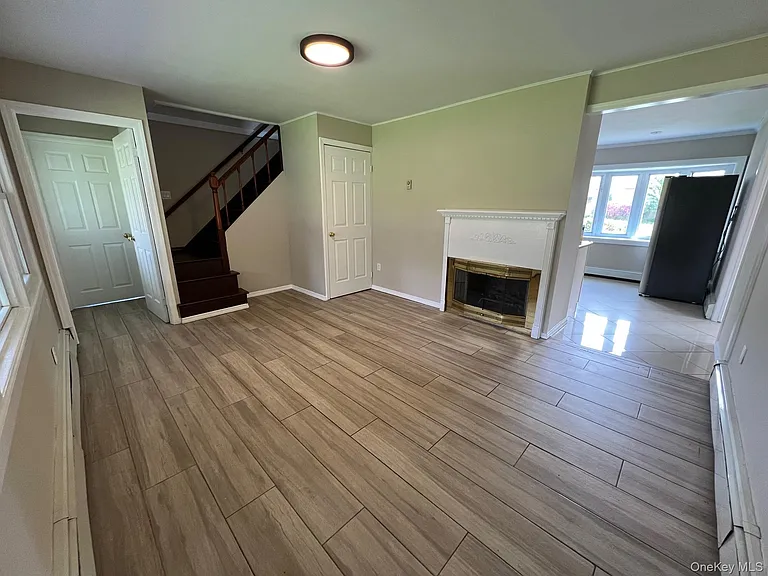 51 Friendly Rd — Photo 5