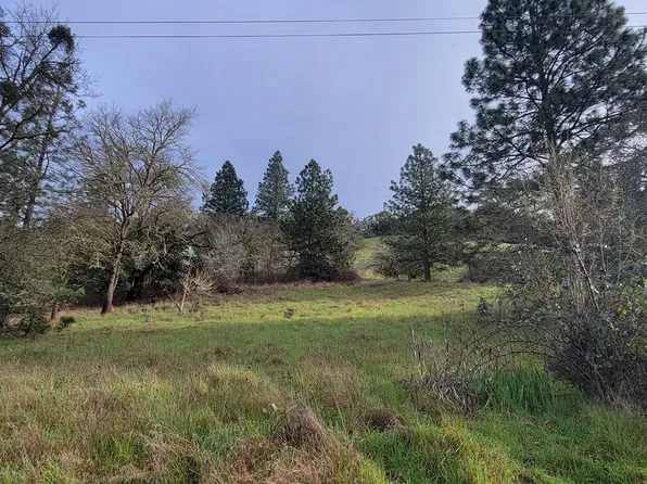 SE Ardis Ave #7, Myrtle Creek, OR 97457