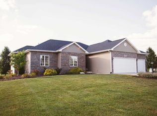 13622 Sandstone Ct, Fort Wayne, IN 46814