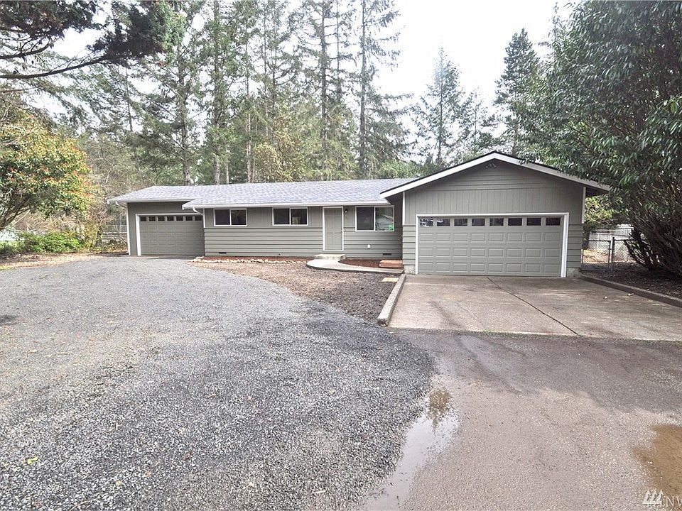 1st image of 131 E Maple Dr
