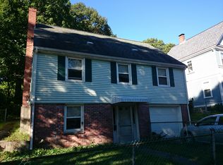 134 Perham St, West Roxbury, MA 02132
