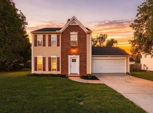 15 Crossview Dr, Simpsonville, SC 29680
