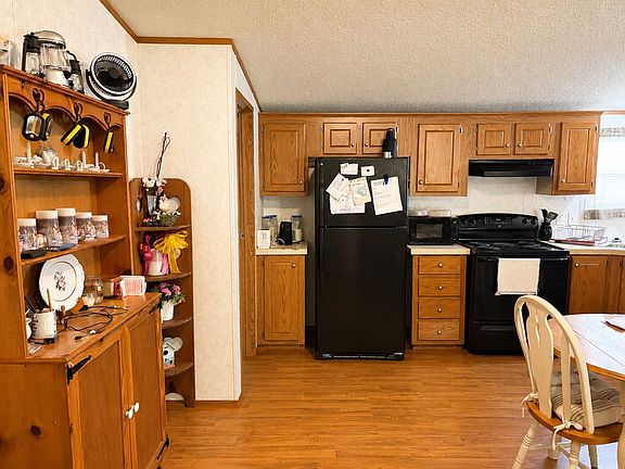 3rd image of 4611 County Road 1022