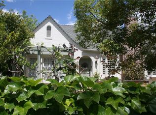 2421 N Heliotrope Dr, Santa Ana, CA 92706