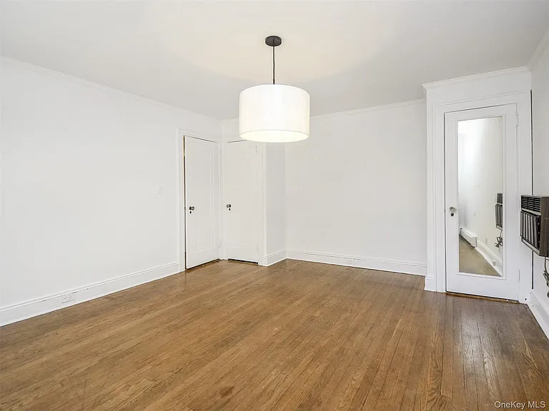 121 Hillcrest Ave — Photo 25