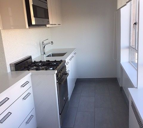 4th image of 240 Central Park S APT 26D