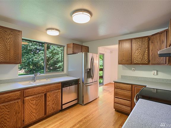 3rd image of 17445 426th Ave SE