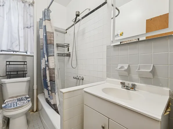 1551 Park Place image 5 of 7