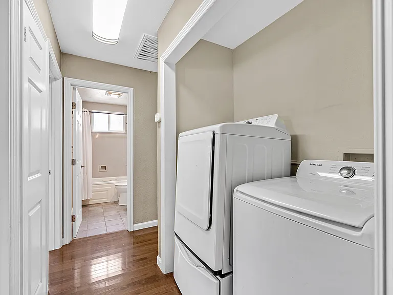 1159 Madrone Way — Photo 15