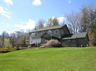 5 Butler Rd #A, STOCKBRIDGE, MA 01262