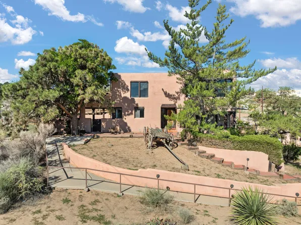 10601 Cielo Vista Del Norte, Corrales, NM 87048