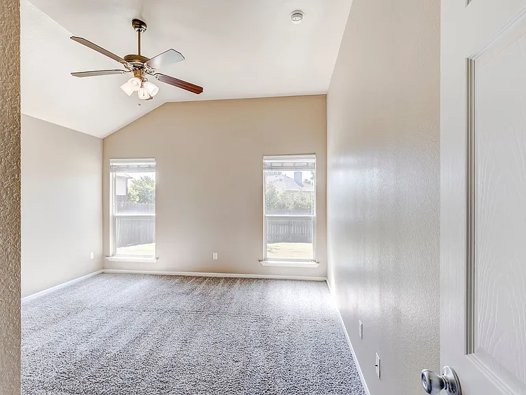 7431 Amber Meadow Loop — Photo 17
