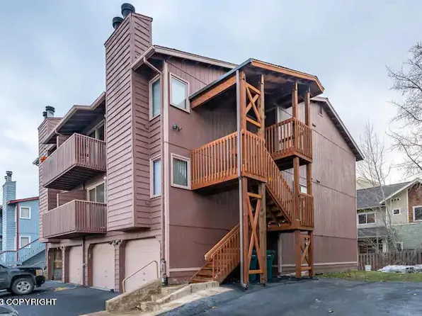 1781 Elcadore Dr, Anchorage, AK 99507