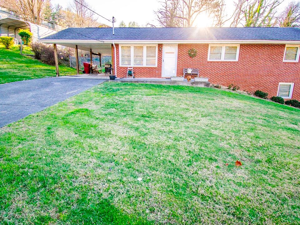 1st image of 1416 Meadowbrook Dr